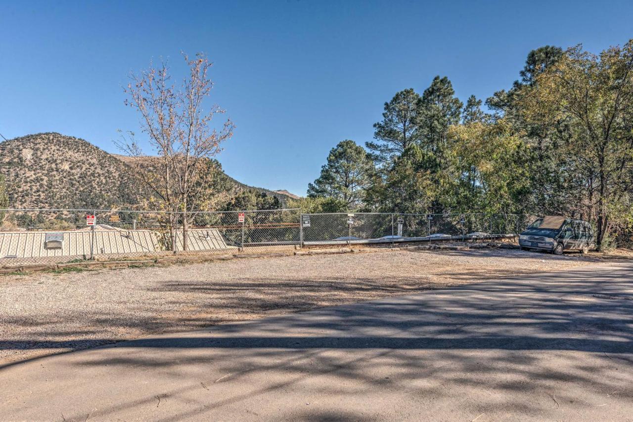 Cabin With Mountain Views About 2 Mi To Ruidoso Midtown! Bagian luar foto