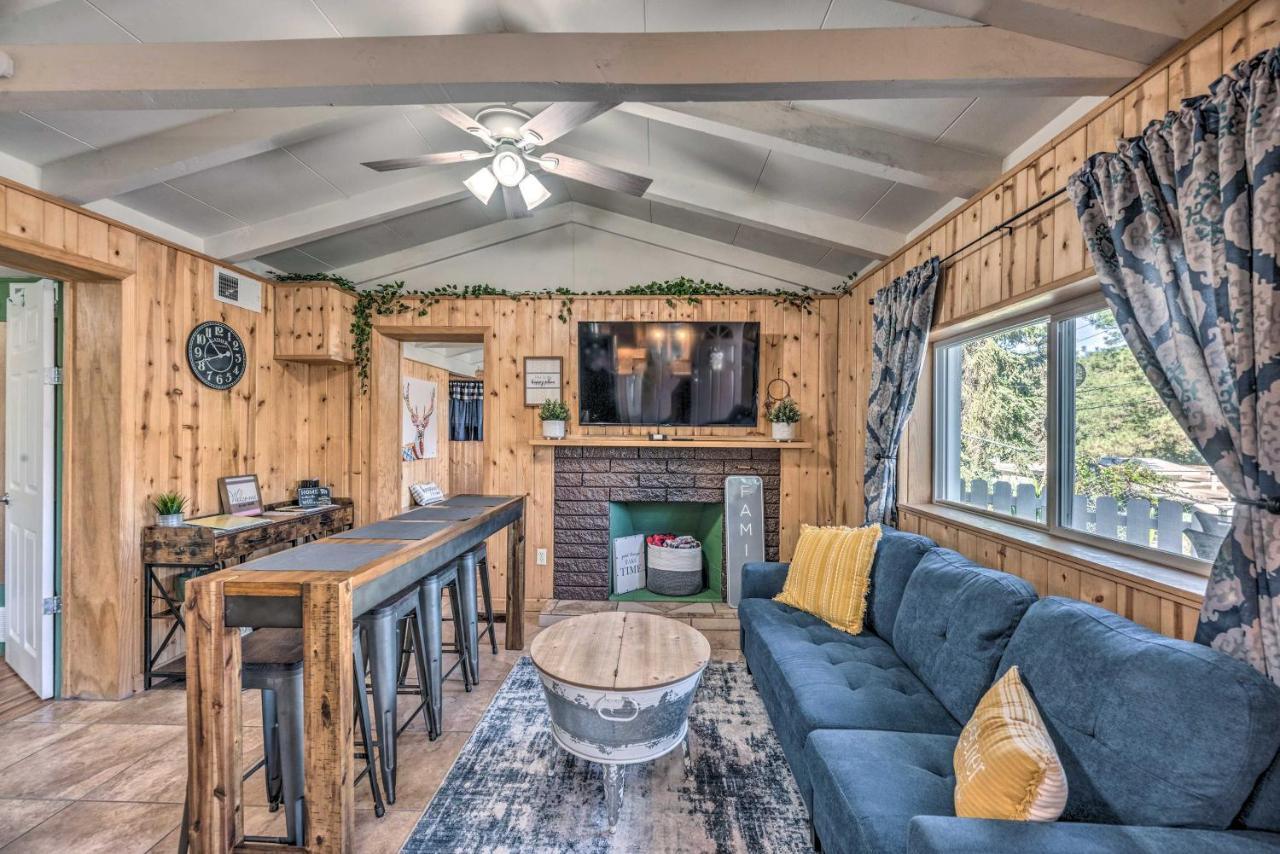 Cabin With Mountain Views About 2 Mi To Ruidoso Midtown! Bagian luar foto